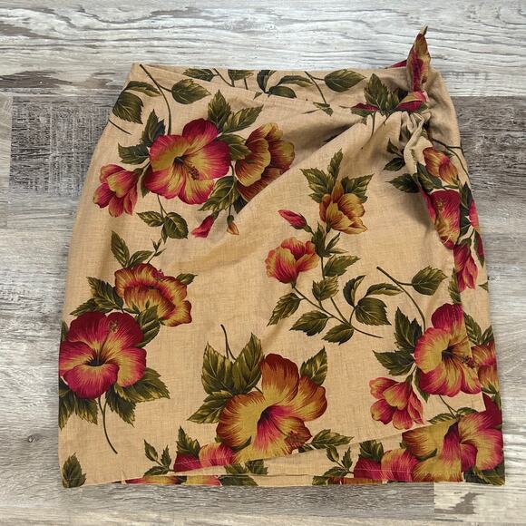Vintage Floral Linen Skirt Beige Red Hibiscus Print Mini Made in USA Size M - Picture 1 of 4